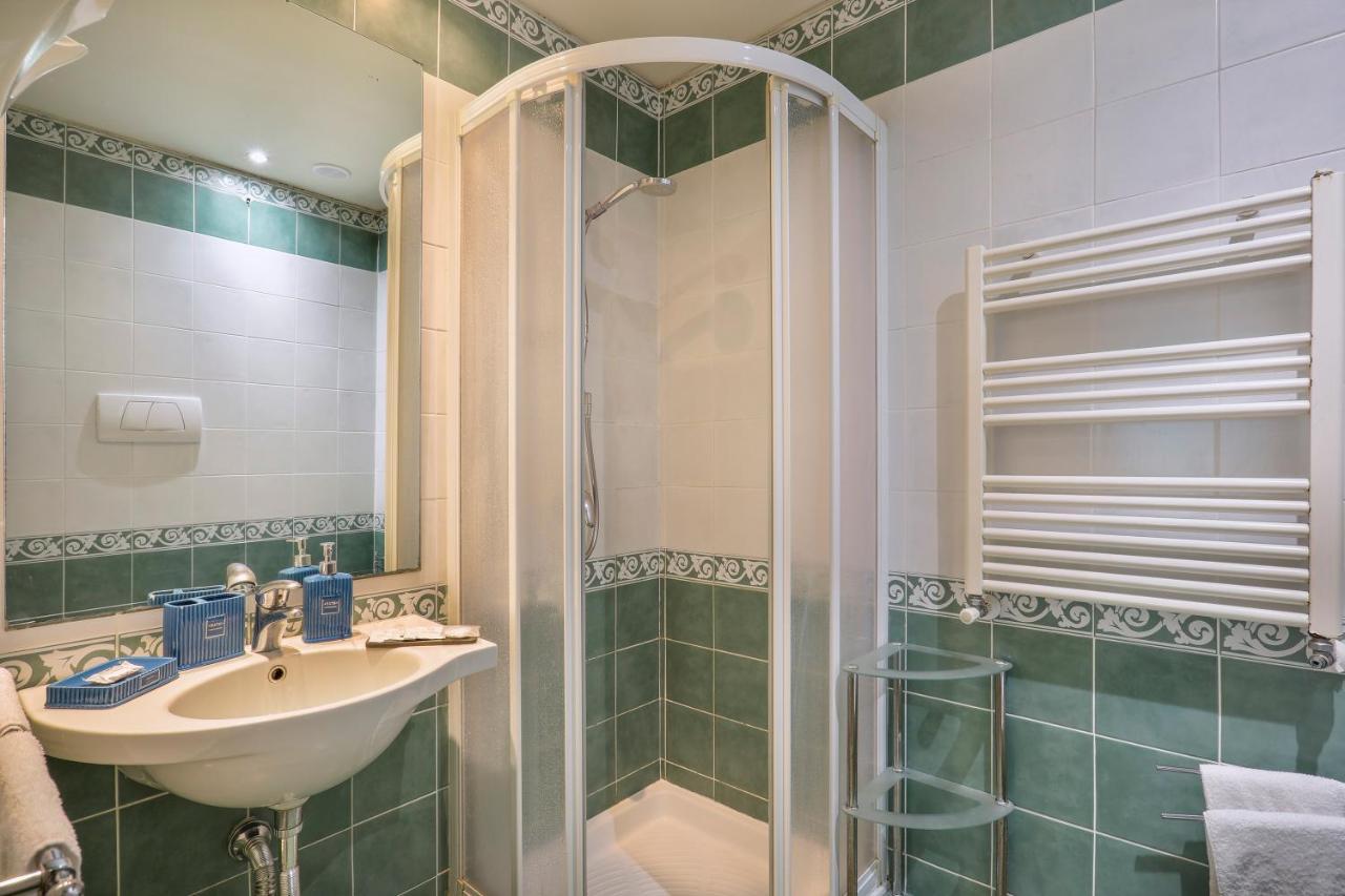 Antica Residenza Santa Chiara -City Center Lucca Kültér fotó